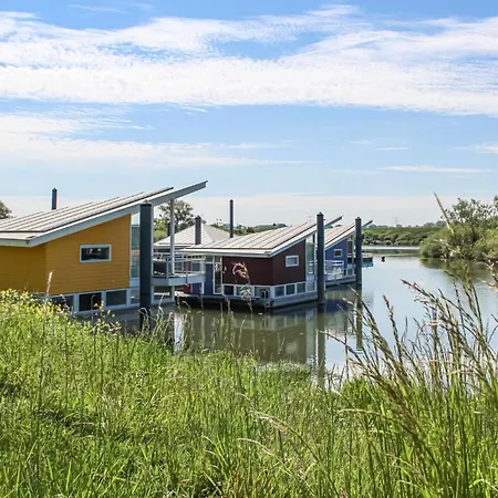 Maasvilla - Amfibie - 31 5* Ophoven