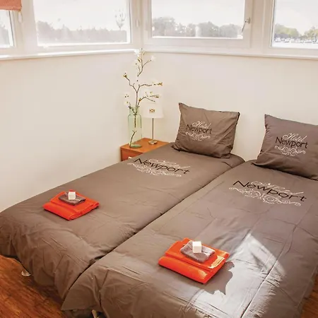 Maasvilla - Amfibie - 31 Hotel en barco Ophoven