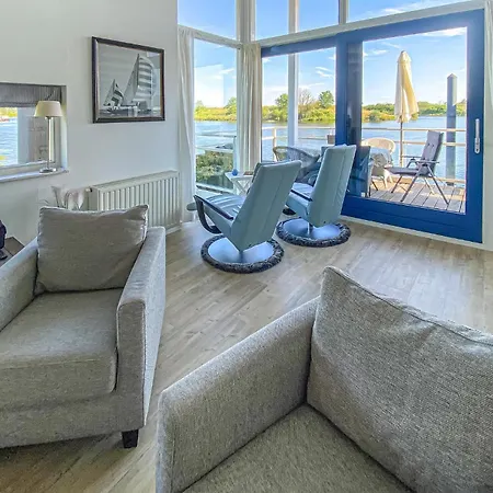 Botel Maasvilla - Amfibie - 31 5*