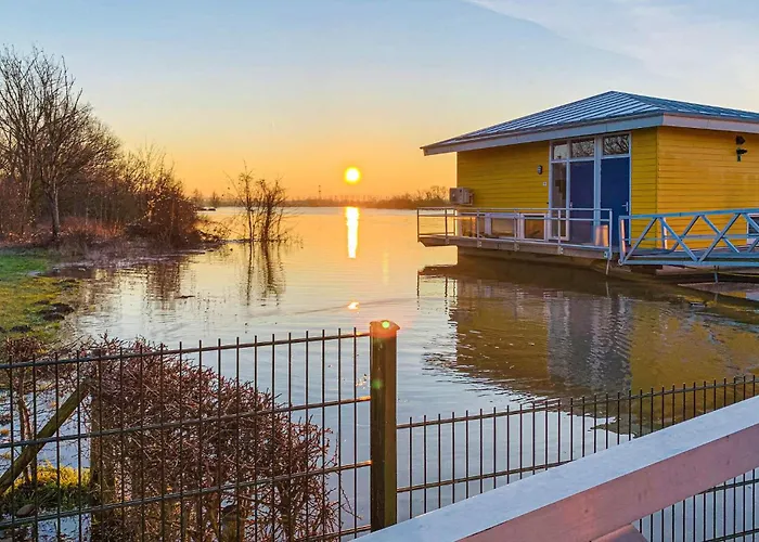 Maasvilla - Amfibie - 31 Botel