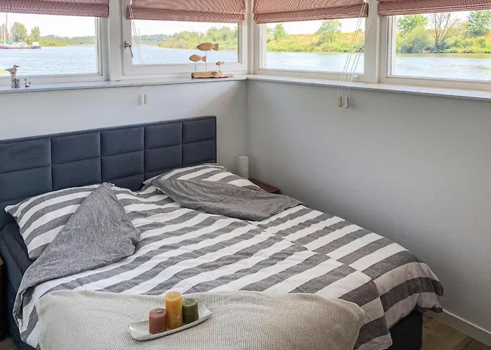 Maasvilla - Amfibie - 31 Ohé en Laak